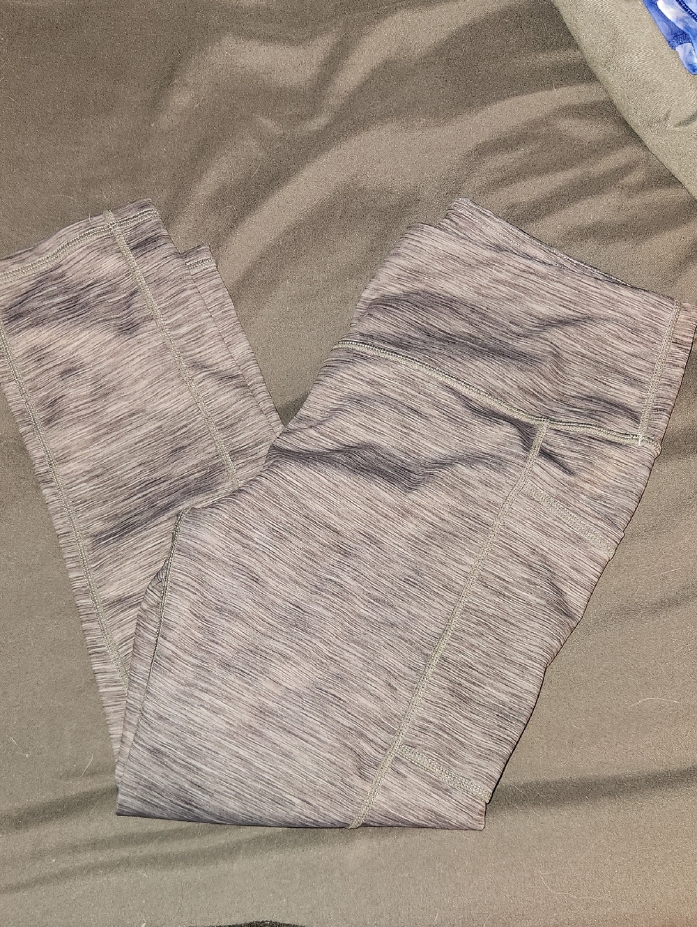 Cvg Gray Heathered Leggings